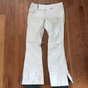Burton snow pants - white - very flattering